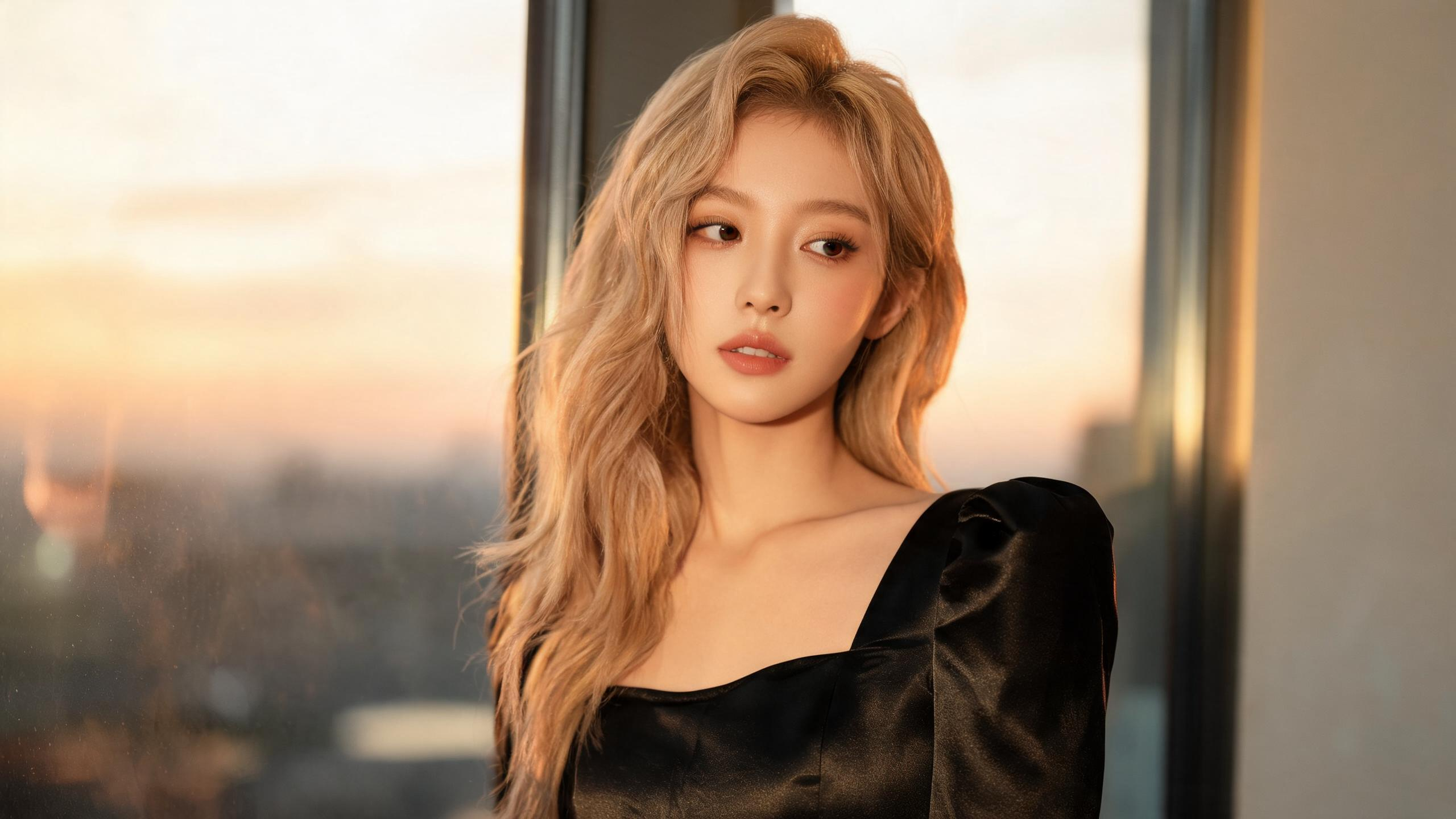 Blonde fashion portrait